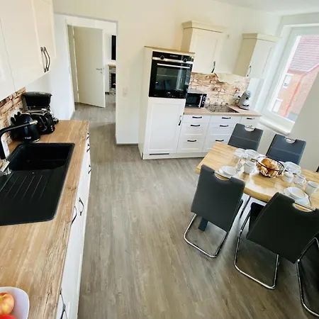 Ruebezahl Mit Kamin #innenstadtnaehe#netflix Von Harztraveler Apartment *